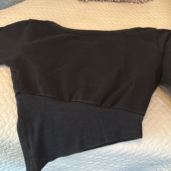 Asymmetrical sweatshirt - Picture 5 of 5
